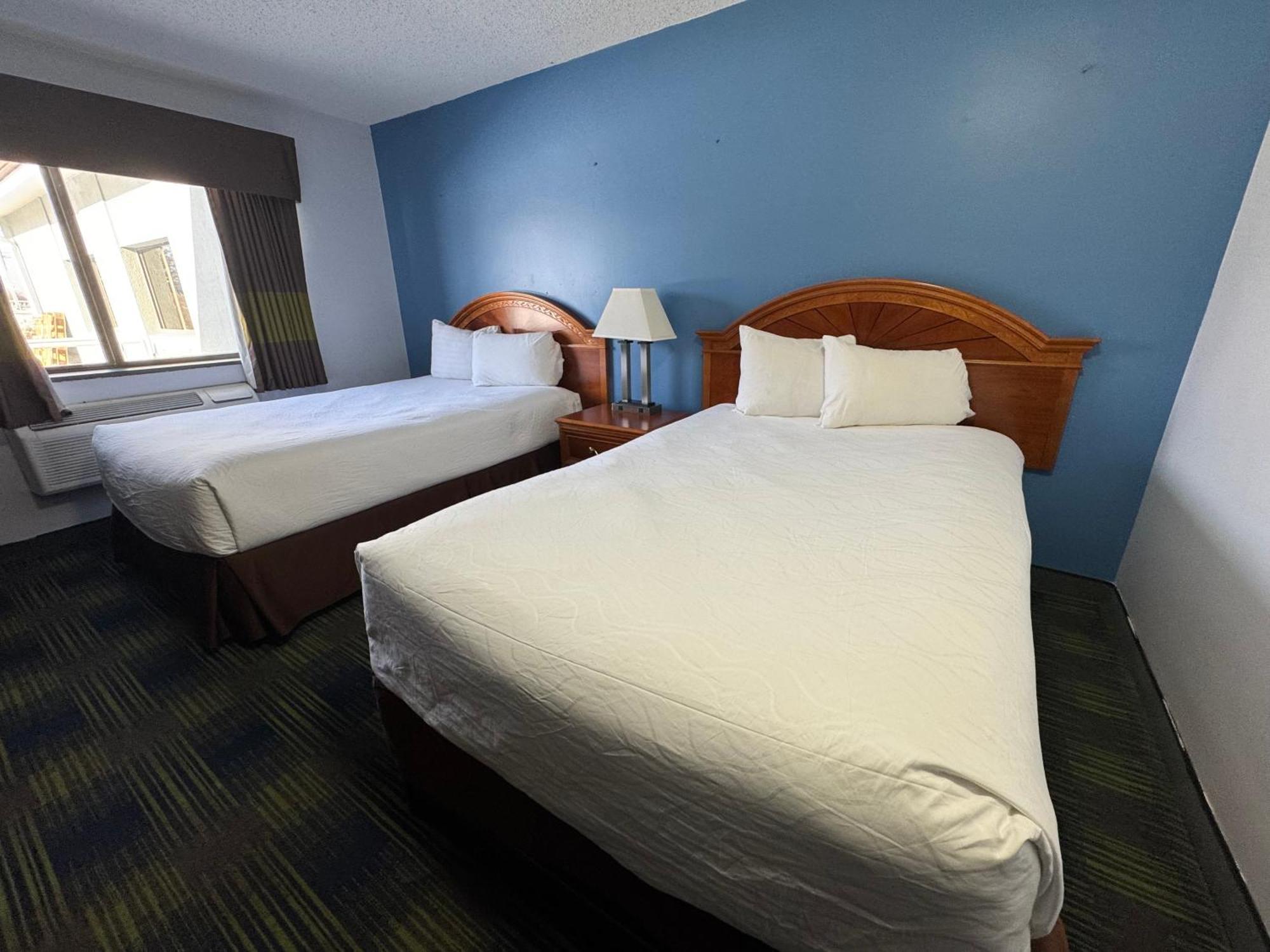 South Ridge Inn North Ridgeville Buitenkant foto